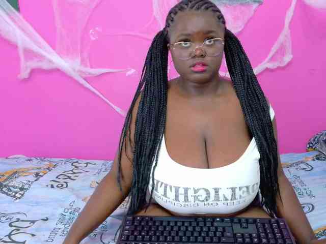 thickebonyprincess webcam