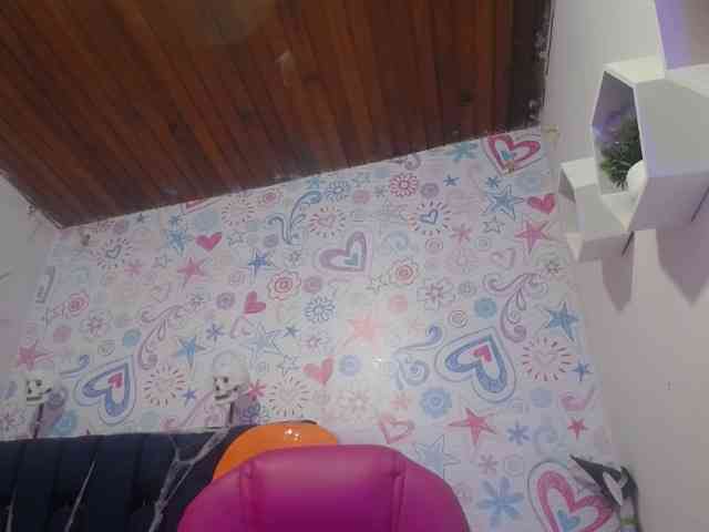 ALICIA-REYES webcam