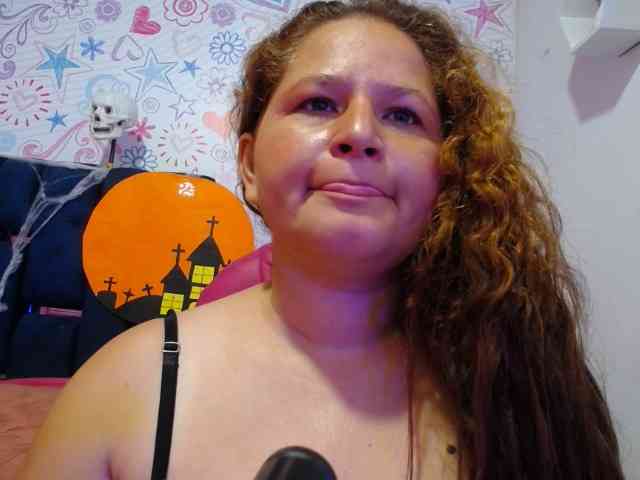 ALICIA-REYES webcam