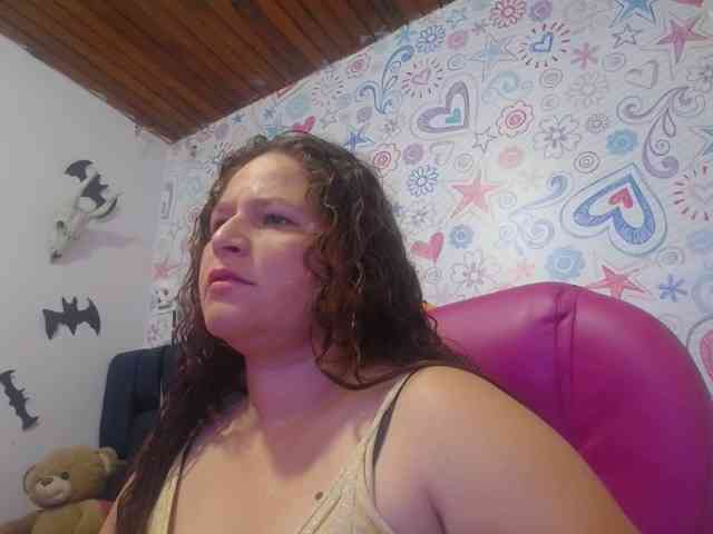 ALICIA-REYES webcam