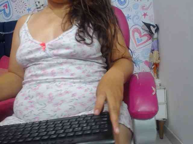 ALICIA-REYES webcam