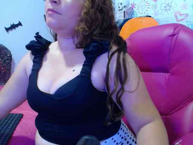 ALICIA-REYES webcam