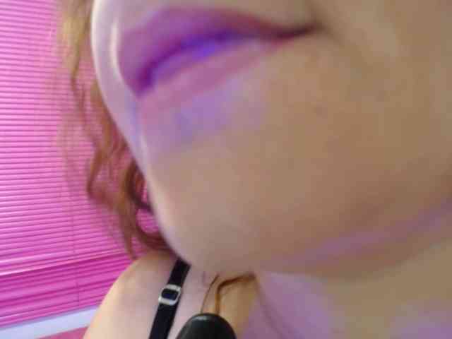ALICIA-REYES webcam