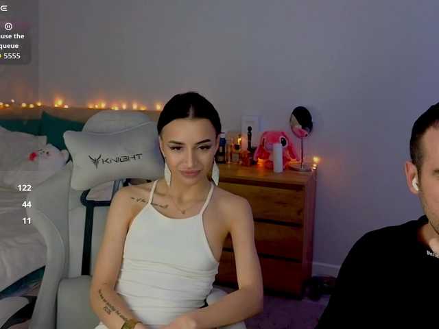 go to chat with AdeleLaCroix