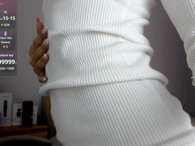 Entra en el chat con el modelo AdeleLaCroix AdeleLaCroix