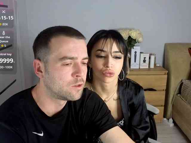 AdeleLaCroix webcam
