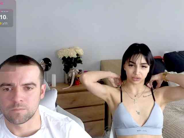 AdeleLaCroix webcam
