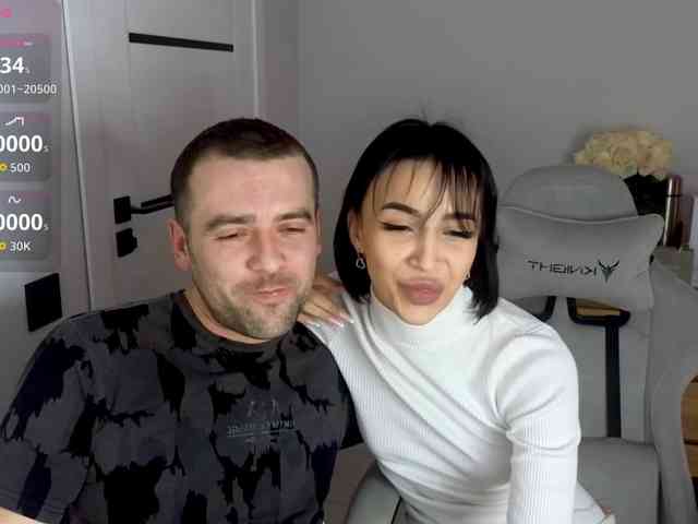 AdeleLaCroix webcam