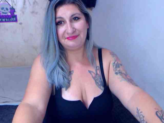 LilithGreen webcam