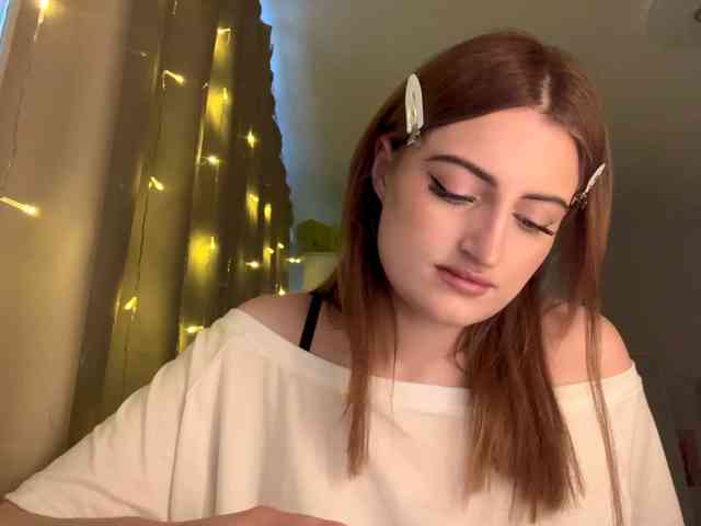 AuraLahrman webcam