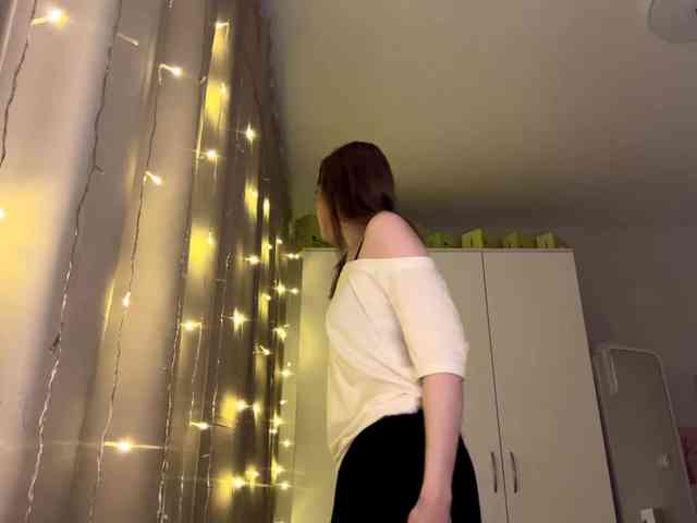 AuraLahrman webcam