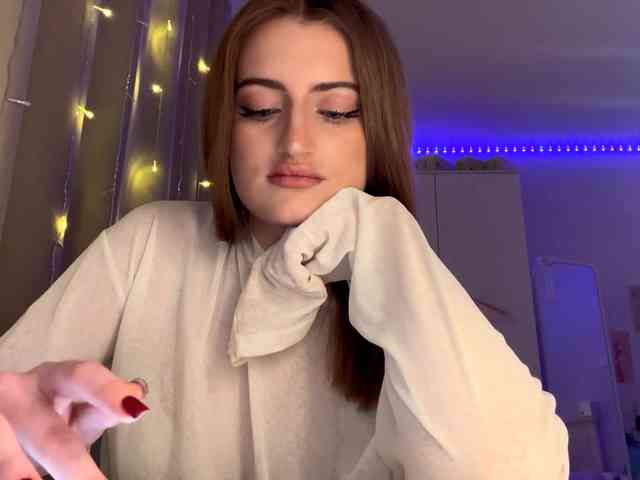 AuraLahrman webcam