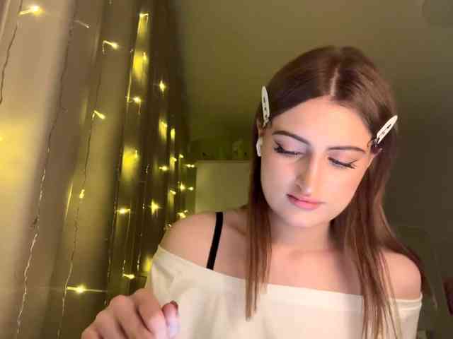 AuraLahrman webcam