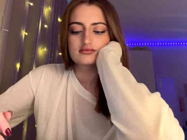 AuraLahrman webcam