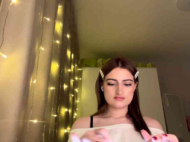 AuraLahrman webcam