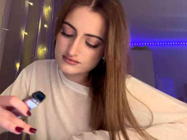 AuraLahrman webcam