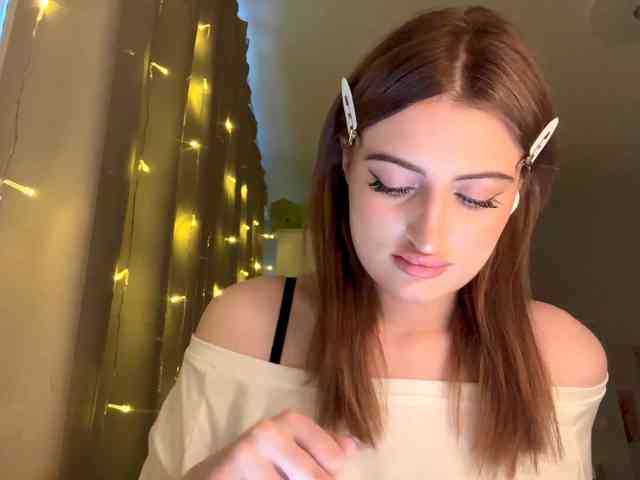 AuraLahrman webcam