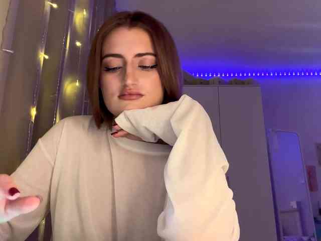 AuraLahrman webcam