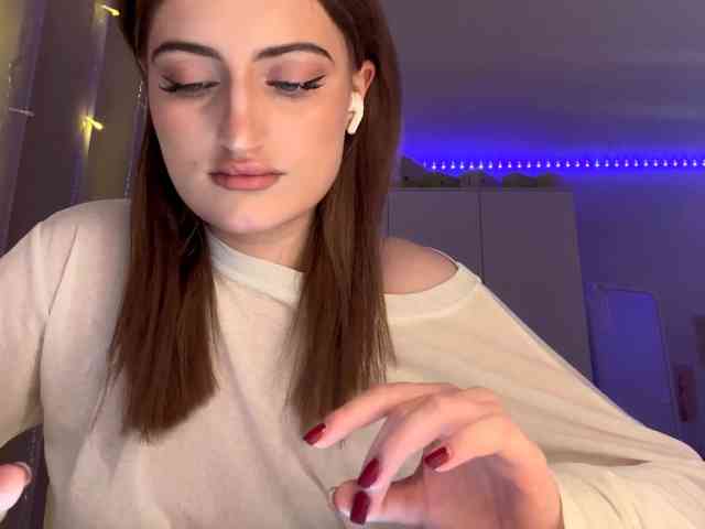 AuraLahrman webcam