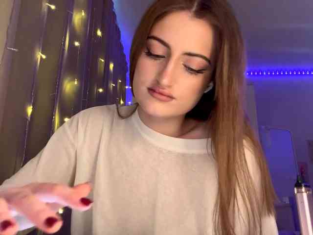 AuraLahrman webcam