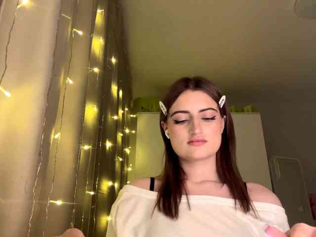 AuraLahrman webcam