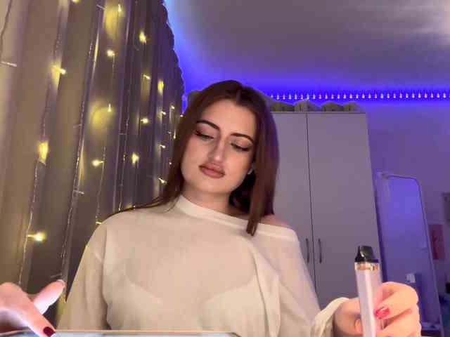 AuraLahrman webcam
