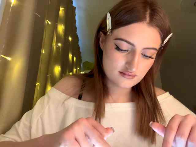 AuraLahrman webcam