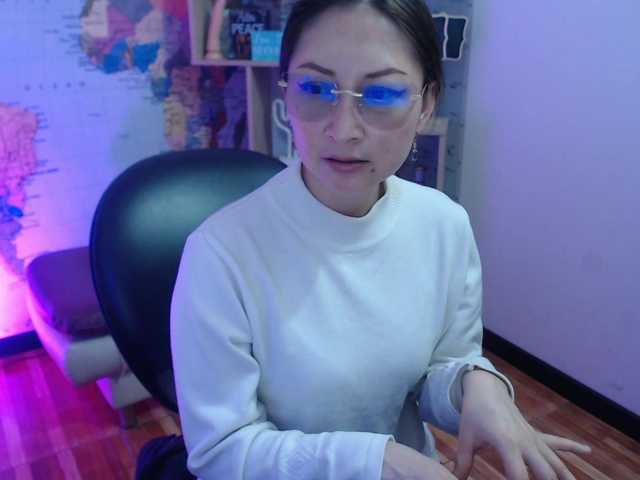 EvelynnMiller webcam