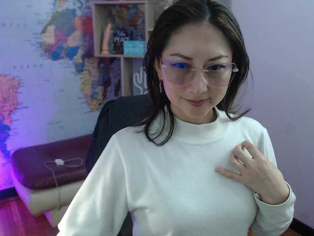 EvelynnMiller webcam