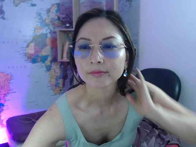 EvelynnMiller webcam