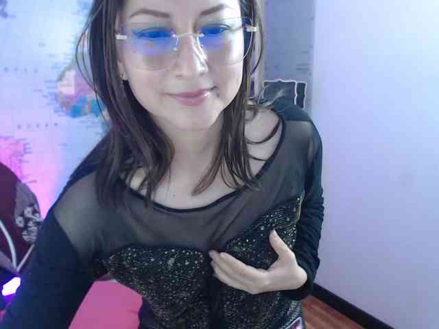 EvelynnMiller webcam