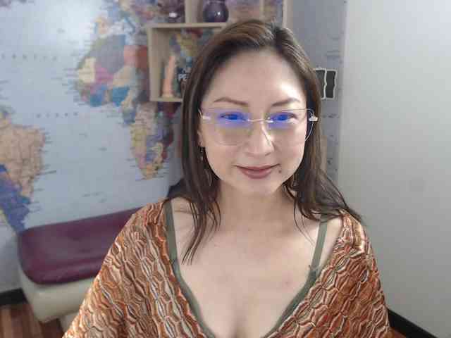 EvelynnMiller webcam