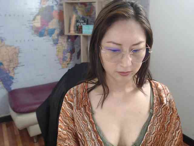 EvelynnMiller webcam