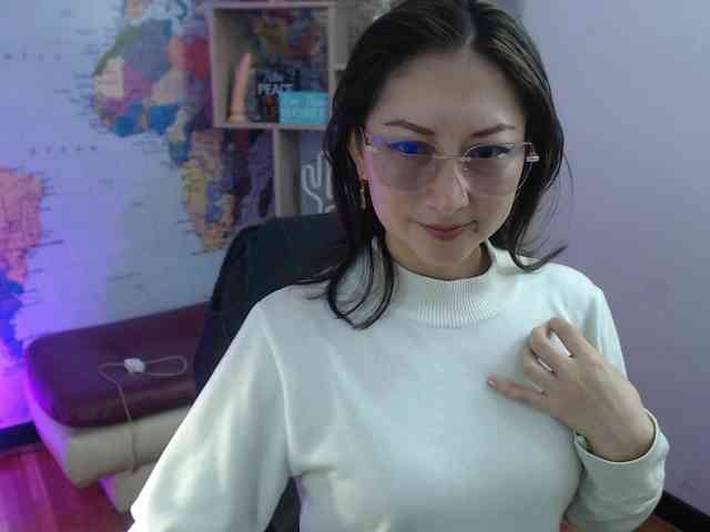 EvelynnMiller webcam