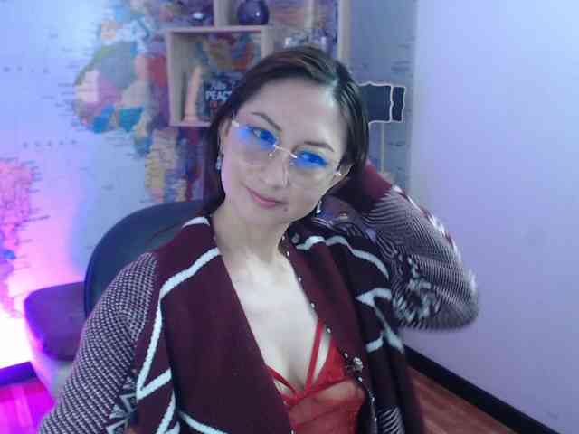 EvelynnMiller webcam