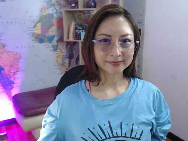 EvelynnMiller webcam