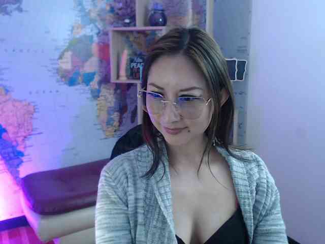 EvelynnMiller webcam