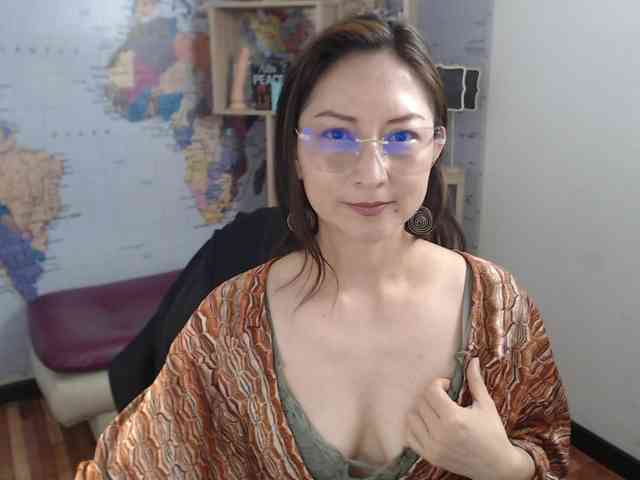 EvelynnMiller webcam