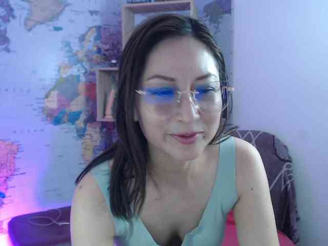 EvelynnMiller webcam