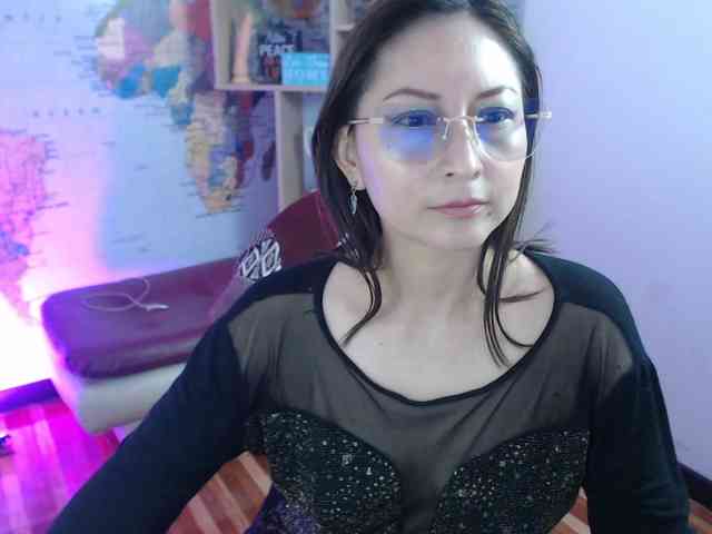 EvelynnMiller webcam