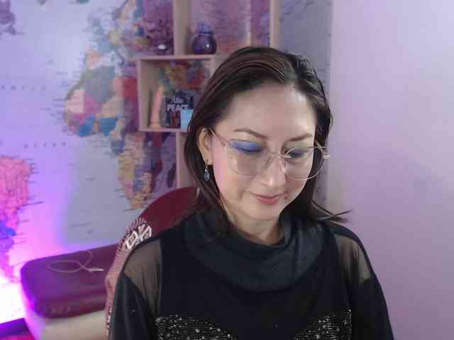 EvelynnMiller webcam