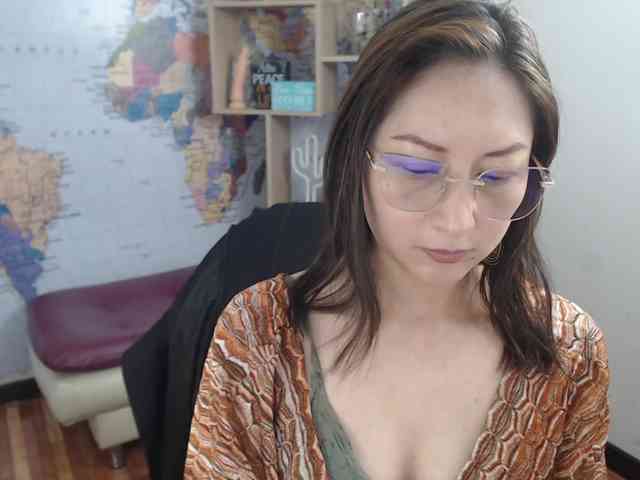 EvelynnMiller webcam