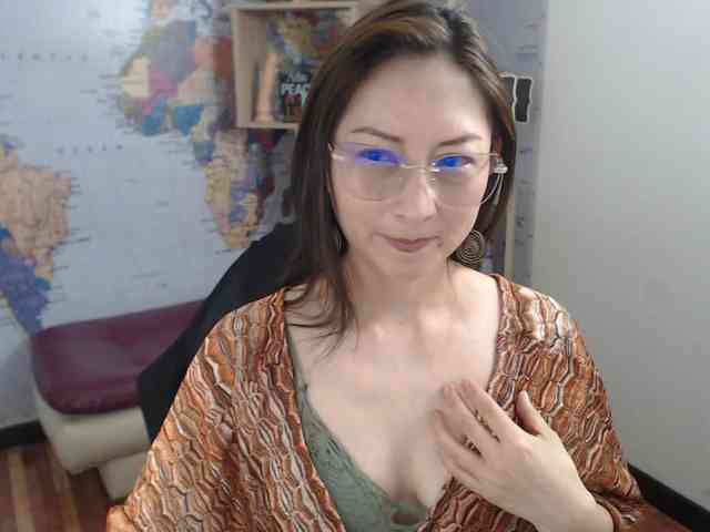EvelynnMiller webcam