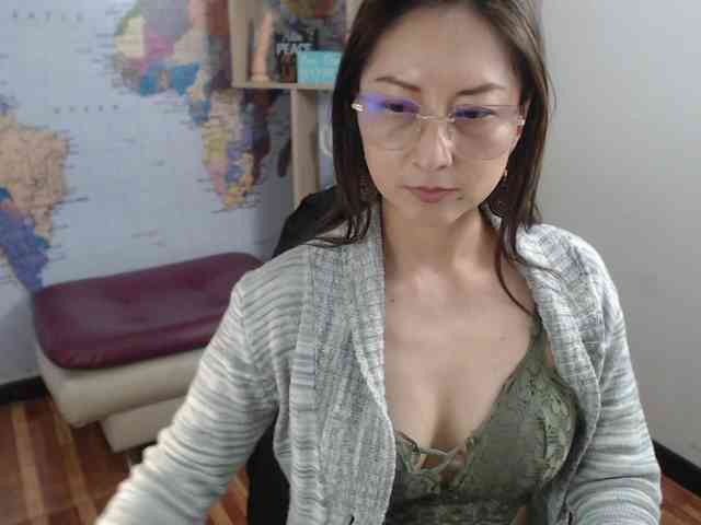 EvelynnMiller webcam