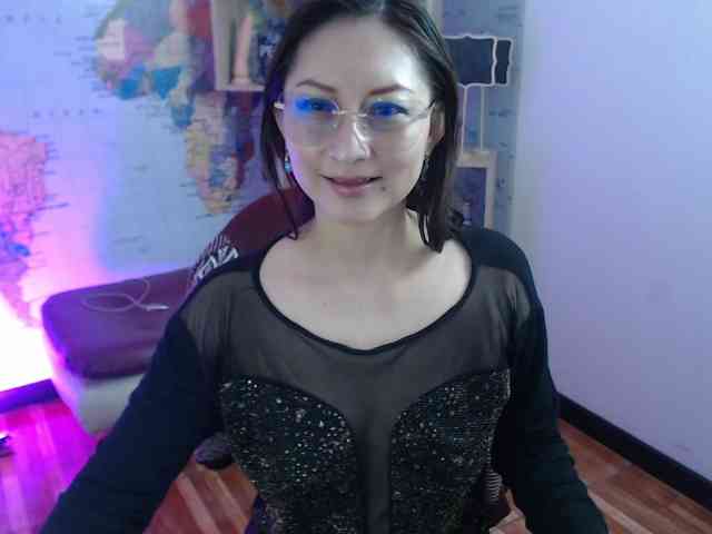 EvelynnMiller webcam