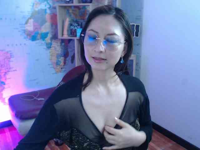 EvelynnMiller webcam