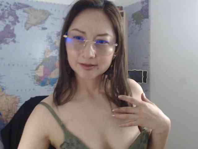 EvelynnMiller webcam