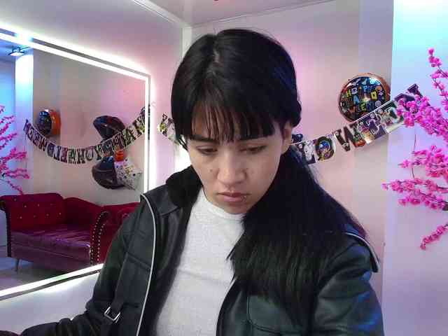 leia-queens webcam
