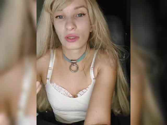 WickedWycche webcam