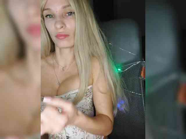 WickedWycche webcam